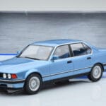 BMW Σειρά 7 E32 730i Μπλε MCG 1:18