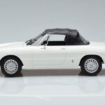 Alfa Romeo 2000 Spider Λευκό Norev 1:18 - image 3 of 7