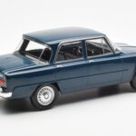 Alfa Romeo Giulia TI Μπλε Πετρελαίου Norev 1:18 - image 2 of 6