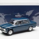 Alfa Romeo Giulia TI Μπλε Πετρελαίου Norev 1:18 - image 6 of 6