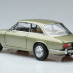 Alfa Romeo GTV 2000 Πράσινο Περιορισμένη Έκδοση Norev 1:18 187913 Μέταλλο - image 6 of 7