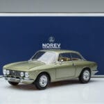 Alfa Romeo GTV 2000 Πράσινο Περιορισμένη Έκδοση Norev 1:18 187913 Μέταλλο - image 7 of 7