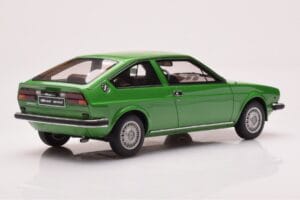 Alfa Romeo Alfasud Sprint Πράσινο Otto 1:18 OT1043 Ρητίνη - εικόνα 2 από 6
