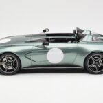 Aston Martin V12 Speedster Πράσινο Metallic GT Spirit 1:18 GT906 - image 3 of 6