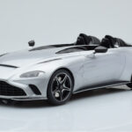 Aston Martin V12 Speedster Ασημί GT Spirit 1:18