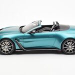 Aston Martin V12 Vantage Roadster Tayos Τιρκουάζ Πράσινο GT Spirit 1:18 GT445 - image 3 of 6