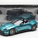 Aston Martin V12 Vantage Roadster Tayos Τιρκουάζ Πράσινο GT Spirit 1:18 GT445 - image 6 of 6