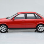 Audi 80 B4 Quattro Competition Laser Κόκκινο Otto 1:18 - image 3 of 6