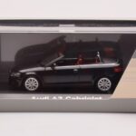 Audi A3 8P Καμπριολέ Μαύρο Minichamps 1:43 - image 4 of 4