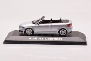 Audi A3 8P Καμπριολέ Ασημί Minichamps 1:43 5010803323