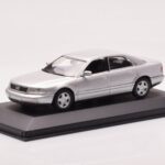 Audi A8 D2 Ασημί Minichamps 1:43 - image 2 of 4