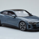 Audi E-Tron GT Γκρι GT Spirit 1:18 - image 4 of 6