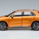 Audi Q3 F3 Πορτοκαλί FAW 1:18 05730Q32019 Μέταλλο - image 4 of 7