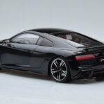Audi R8 Performance Μαύρο Kengfai 1:18 - image 7 of 10