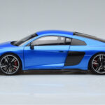 Audi R8 Performance Μπλε Kengfai 1:18 - image 5 of 10