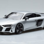 Audi R8 Performance Ασημί Kengfai 1:18