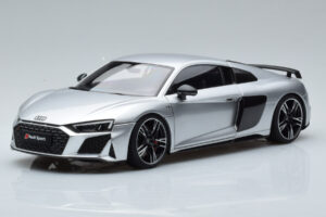 Audi R8 Performance Ασημί Kengfai 1:18