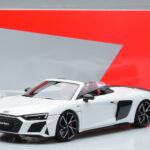 Audi R8 Spyder Performance Λευκό Kengfai 1:18 - image 11 of 11