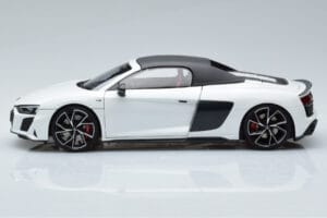 Audi R8 Spyder Performance Λευκό Kengfai 1:18 VAKF-0351 Μέταλλο - εικόνα 4 από 11