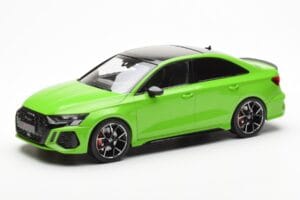 Audi RS3 8Y Sedan Πράσινο MCG 1:18 MCG18449
