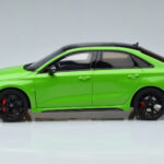 Audi RS3 8Y Sedan Πράσινο GT Spirit 1:18 - image 3 of 6