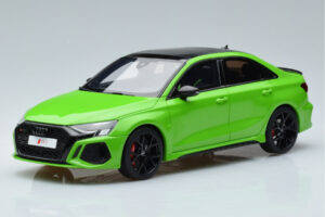 Audi RS3 8Y Sedan Πράσινο GT Spirit 1:18