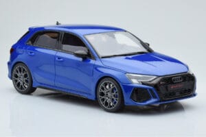 Audi RS3 8Y Sportback Performance Edition Nagaro Μπλε GT Spirit 1:18 GT884 Ρητίνη - εικόνα 3 από 5