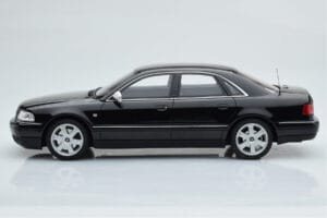 Audi S8 D2 Μαύρο Otto 1:18 OT082 Ρητίνη - εικόνα 3 από 6