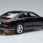Audi S8 D5 Mythos Μαύρο Asia Edition GT Spirit 1:18 CLDC019 Ρητίνη - image 2 of 6