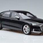 Audi S8 D5 Mythos Μαύρο Asia Edition GT Spirit 1:18 CLDC019 Ρητίνη - image 4 of 6