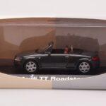 Audi TT 8N Roadster Γκρι Minichamps 1:43 - image 4 of 4