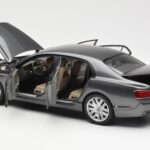 Bentley Flying Spur W12 Granite Γκρι Kyosho 1:18 08891GN - image 5 of 8