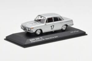 BMW 2000 Ti #17 J. Ickx / C. van Ophem Winners 24 Hours of Spa 1966 Minichamps 1:43 400662517 Μέταλλο - εικόνα 2 από 4