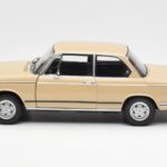BMW 2002 Ti E10 Sahara Μπεζ Kyosho 1:18 08541BG - image 4 of 8
