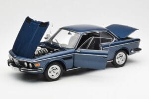 BMW 3.0 CSi E9 Μπλε Μεταλλικό AUTOart 1:18 70672 Μέταλλο - εικόνα 2 από 8