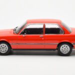 BMW 318 E21 Κόκκινο KK-Scale 1:18 - image 3 of 6