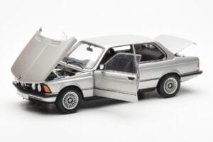 BMW 323i E21 Aspen Ασημί AUTOart 1:18 80430433552 Μέταλλο - εικόνα 2 από 8