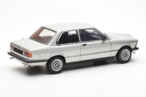 BMW 323i E21 Aspen Ασημί AUTOart 1:18 80430433552 Μέταλλο - εικόνα 3 από 8