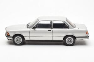 BMW 323i E21 Aspen Ασημί AUTOart 1:18 80430433552 Μέταλλο - εικόνα 4 από 8