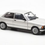 BMW 323i E21 Aspen Ασημί AUTOart 1:18 - image 6 of 8