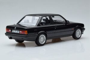 BMW 325i E30 Μαύρο Norev 1:18 183203 Μέταλλο - εικόνα 2 από 6