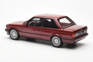 BMW 325i E30 Bordeaux Metallic Otto 1:18 OT102 Ρητίνη - εικόνα 5 από 6