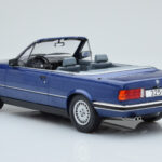 BMW 325i E30 Καμπριολέ Μπλε MCG 1:18 - image 4 of 5