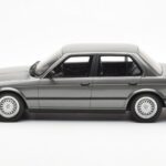 BMW 325i E30 Sedan Dolphin Γκρι Otto 1:18 - image 3 of 6