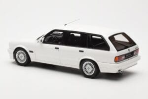 BMW 325i E30 Touring M Package Λευκό Otto 1:18 OT238 Ρητίνη - εικόνα 4 από 5