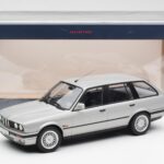 BMW 325i E30 Touring Ασημί Norev 1:18 183216 - image 6 of 6
