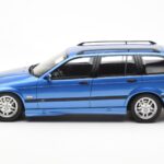 BMW 328i E36 Touring M Package Μπλε Otto 1:18 - image 3 of 6