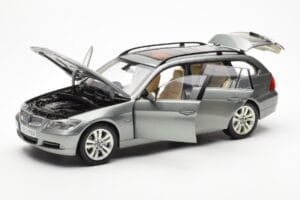 BMW 330i E91 Touring Γκρι Metallic Kyosho 1:18 80430394359 Μέταλλο - εικόνα 2 από 8
