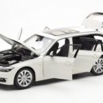 BMW 335i F31 Touring Alpine Λευκό Paragon 1:18 - image 2 of 8
