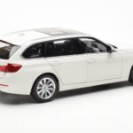 BMW 335i F31 Touring Alpine Λευκό Paragon 1:18 - image 3 of 8